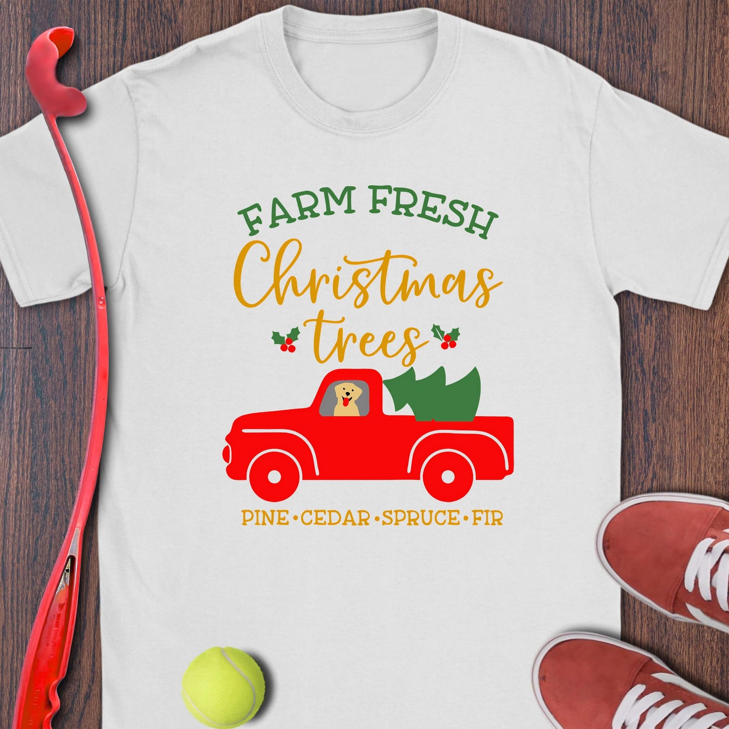Farm Fresh Christmas (Yellow Lab)